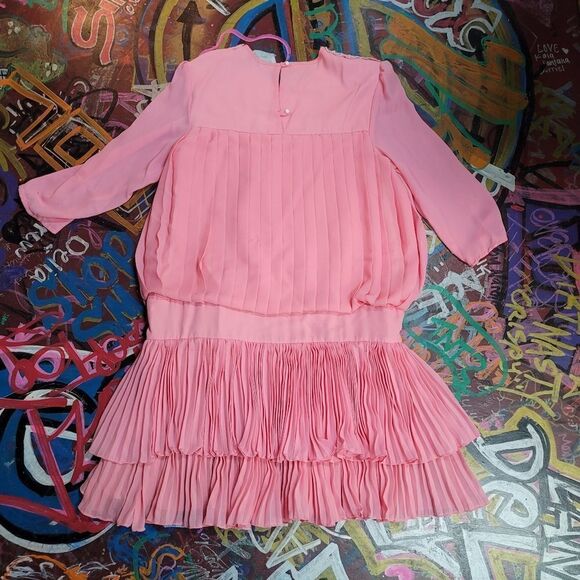 Vintage Star World Pink Pleated Dress with floral lace detail - style 2206 - Picture 8 of 10